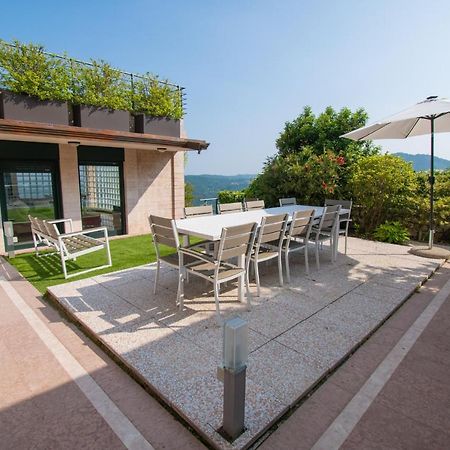 Villa Livia Luxury Roe Bagian luar foto