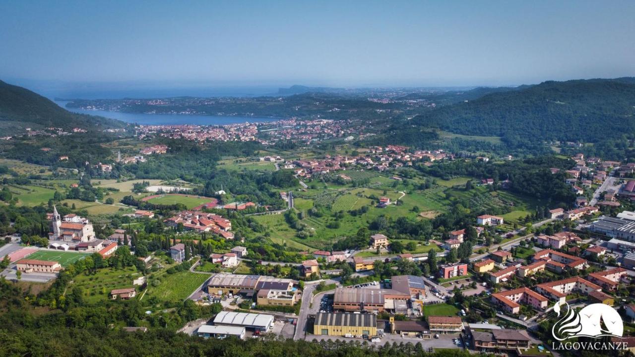 Villa Livia Luxury Roe Bagian luar foto
