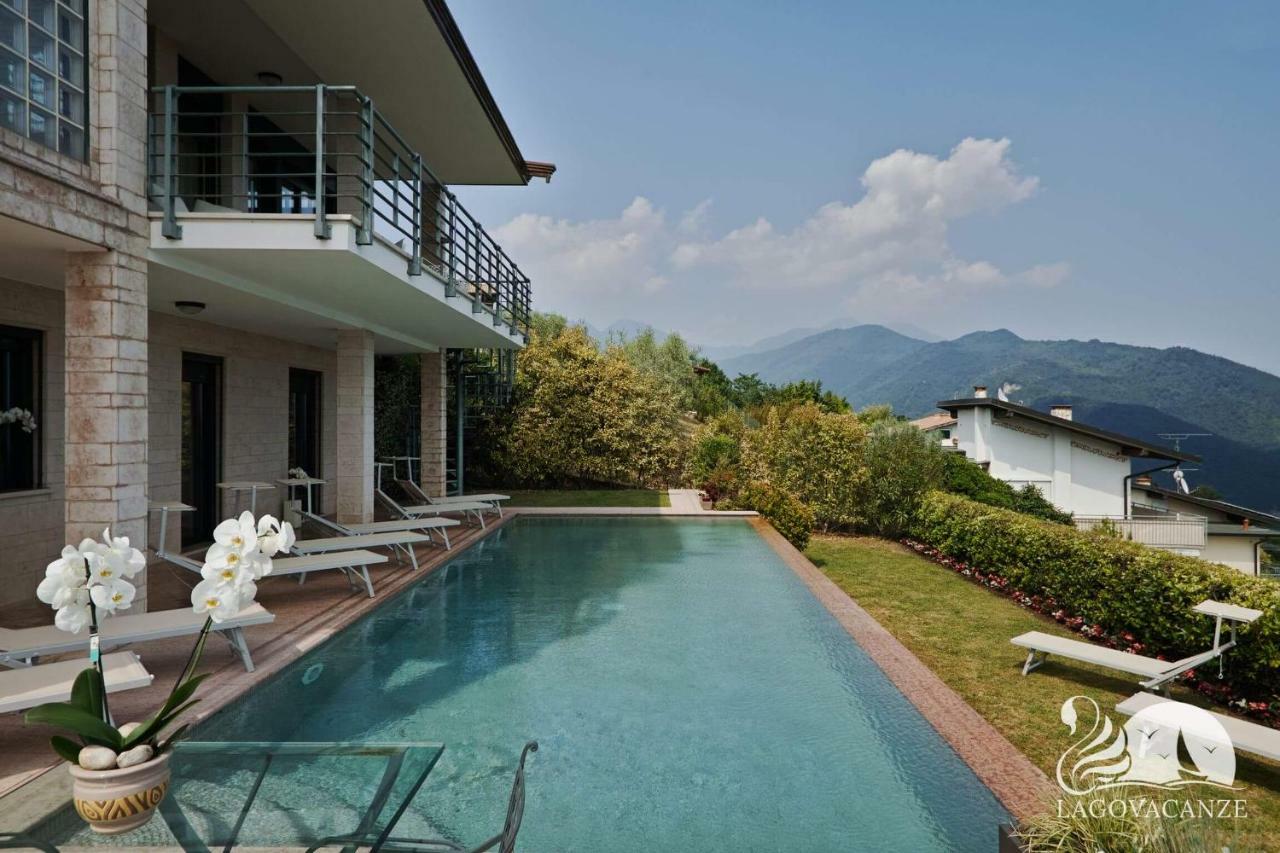 Villa Livia Luxury Roe Bagian luar foto