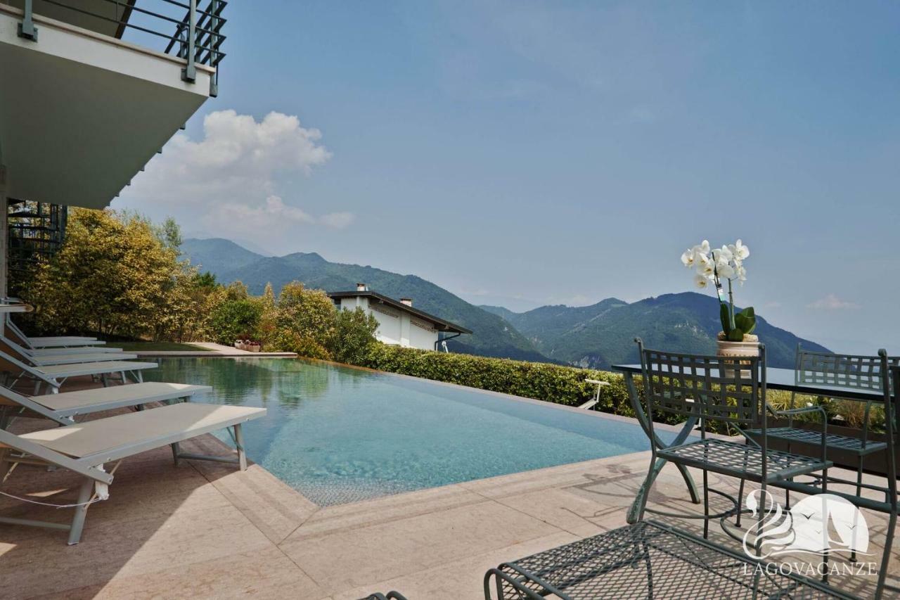 Villa Livia Luxury Roe Bagian luar foto
